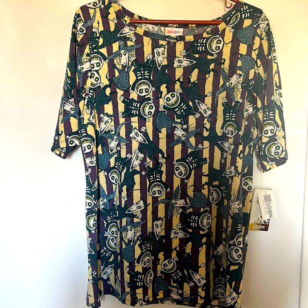 LuLaRoe Gigi T Disney!